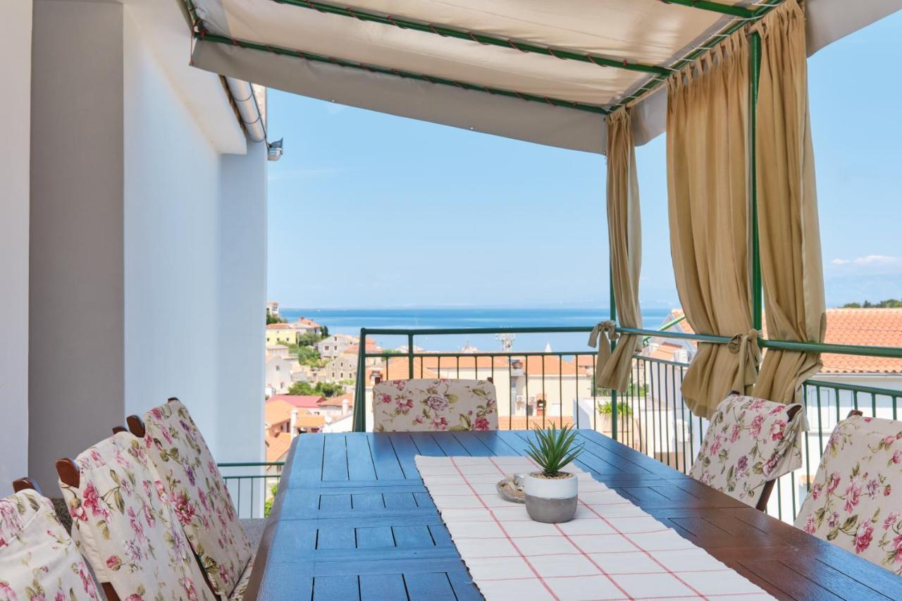 Sea View Apartment Sandra In Мали-Лошинь Экстерьер фото